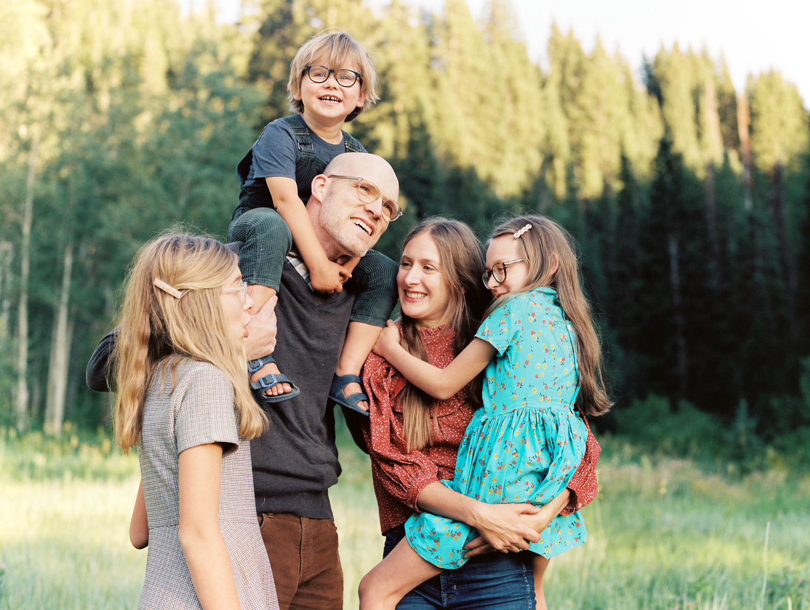 candid portrait of family